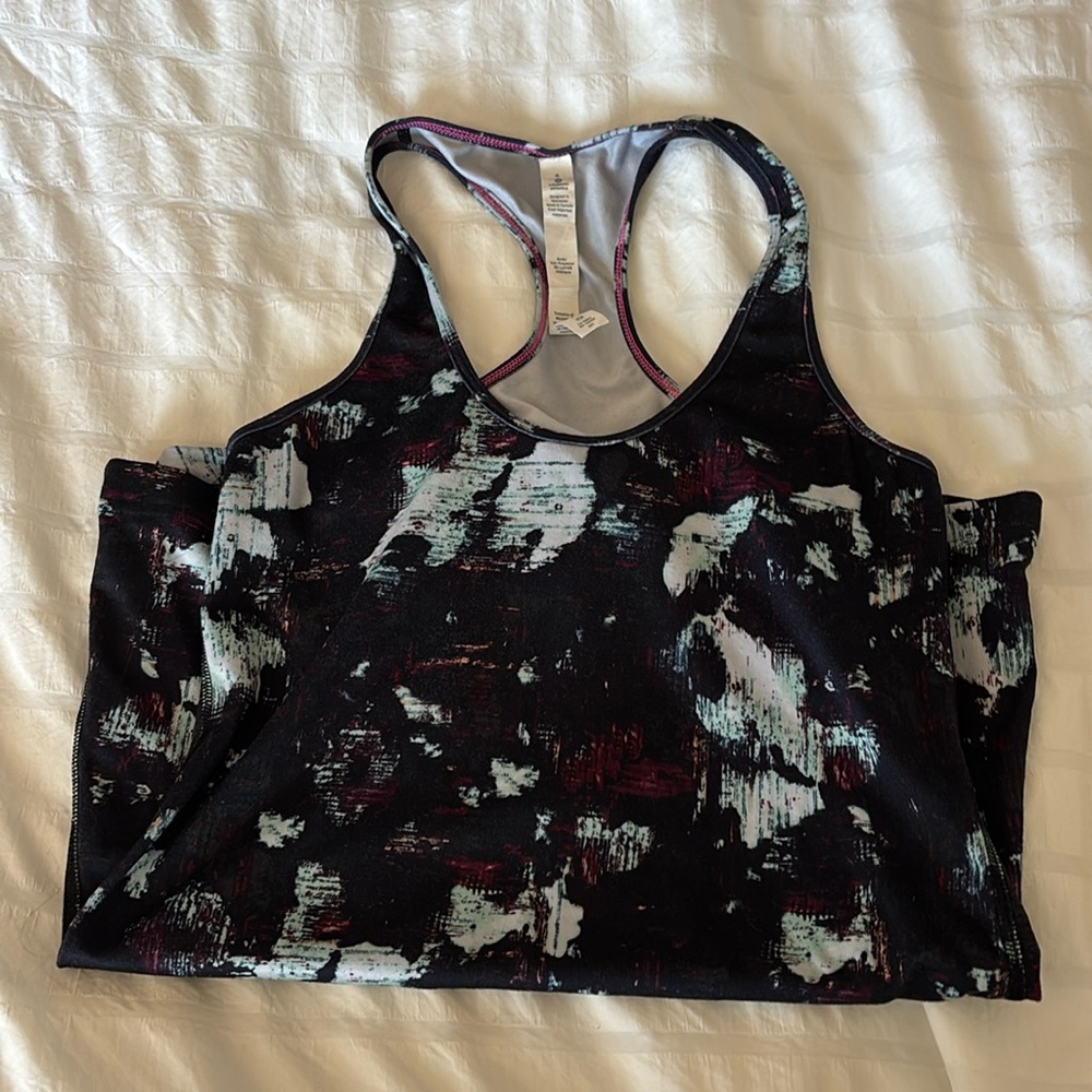 Lululemon top. Size 6 .